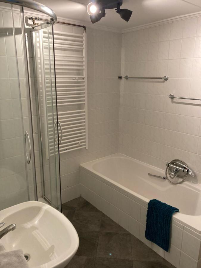 Bij Ons Achter Apartment Biggekerke Bagian luar foto